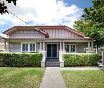 288 Jasper Rd, McKinnon VIC 3204 - House For Rent | Domain - Photo 6