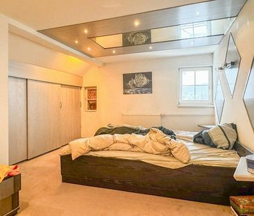 Befristet für 1 Jahr 5.5 Zi. Wohnung zu vermieten - Photo 2