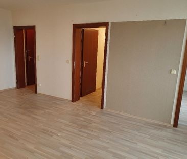 Single Apartment mit kleinem Schlafraum und großen, sonnigen Balkon!! - Photo 4