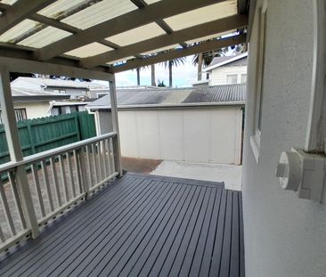 Spacious Home in Jellicoe Rd Manurewa! - Photo 2