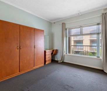 Unit 18/194-196 Seaview Road , - Photo 2