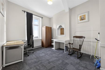 Tower Bridge Road, London, SE1 4TW - Photo 4