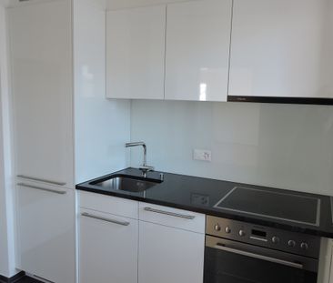 Modern living right next to the Dorenbach Zoo - Foto 1