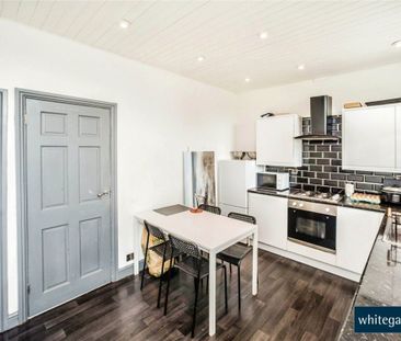 Carlton House Terrace, Halifax, HX1 - Photo 6