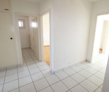 Geräumige Wohnung in schöner grüner Umgebung, ohne Sichtkontakt - Photo 1