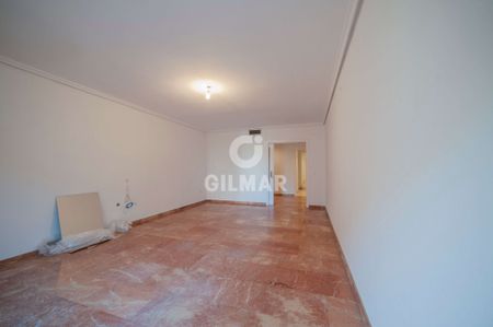 Piso en alquiler en Triana (Sevilla) – Sevilla | Gilmar Consulting - Photo 3