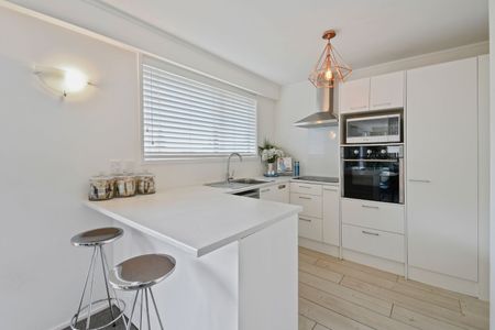 Unit 2, 95 Beach Road, Pahurehure, Auckland - Photo 2