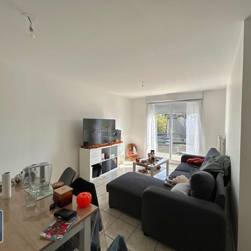 Location Appartement 3 pièces 61m² ST CYR SUR LOIRE 37540 - Photo 1