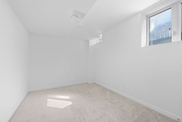 For Lease - 100 Nottingham Road Unit# Lower, Barrie, Ontario - Photo 1