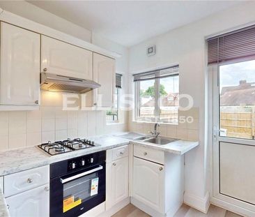 2 bedroom maisonette to rent - Photo 1
