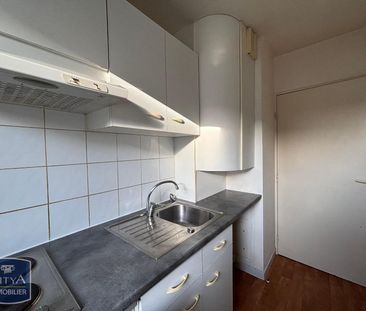 Location Appartement 2 pièces 43m² BORDEAUX 33800 - Photo 3