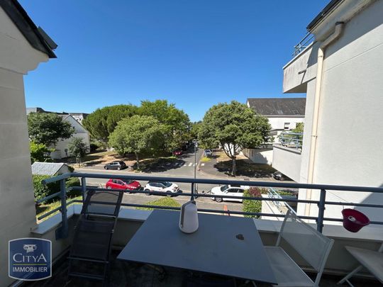 Location Appartement 2 pièces 50m² ST CYR SUR LOIRE 37540 - Photo 1