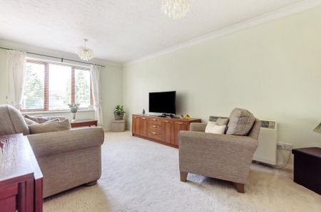 1 bedroom flat to rent - Photo 2