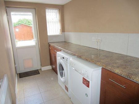 Bishopston Road Caerau Cardiff CF5 5DZ - Photo 2