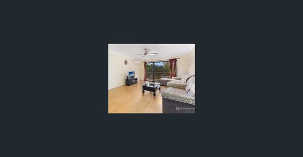 Enjoy Comfort, Style & Convenience in the Heart of Toongabbie - Photo 1