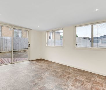 14 Rayfield Avenue, Craigieburn, Vic 3064 - Photo 1