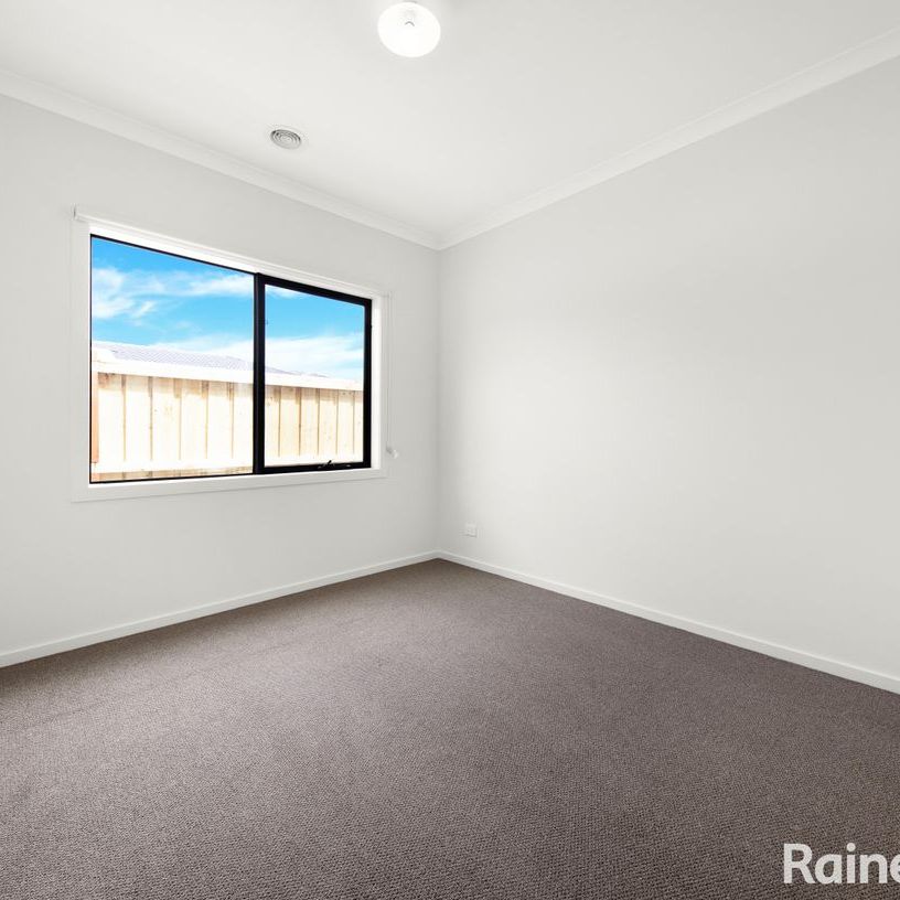 18 Safrano street, Tarneit, VIC 3029 - Photo 1