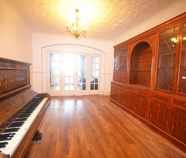 3 bedroom semi-detached house to rent - Photo 3