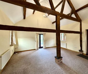 2 bedroom bungalow to rent - Photo 2