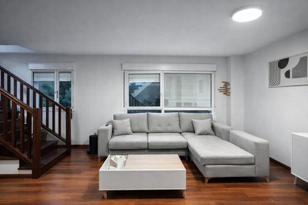 Alquiler de dúplex en Barrio Parayo - Photo 3