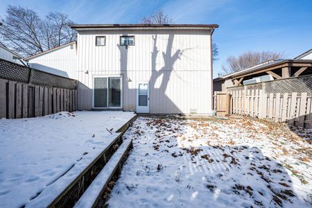 For Lease - 22 Hazelglen Court Unit# Upper level, Brampton, Ontario - Photo 5