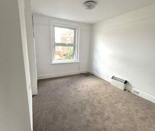 1 bedroom property to rent in Exmouth - Photo 5