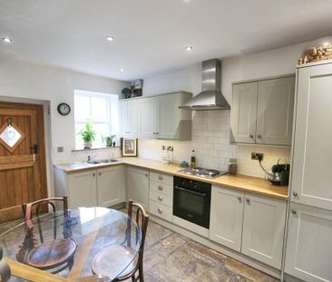 2 bedroom cottage to rent - Photo 3
