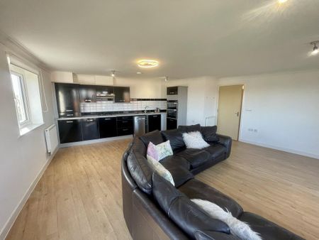 2 bedroom apartment to rent - Photo 5