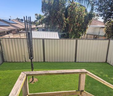 AS NEW GRANNY FLAT - Photo 4