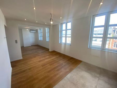 Appartement te huur - Foto 2