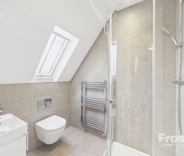 The Courtyard, 73a High Street,SL1 - Photo 5