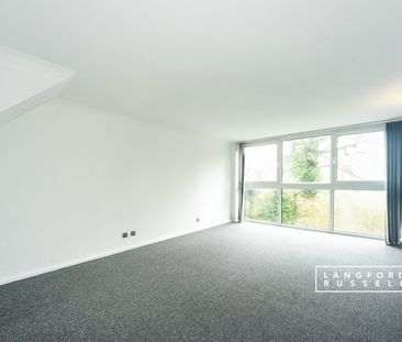 Maisonette to rent - Edgewood Drive, Orpington, BR6 - Photo 2