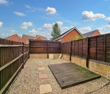 3 Bedroom House to Rent in Windsor Road, Rushden, NN10 0BB, NN10 - Photo 3