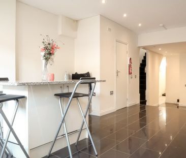 Room in a Shared House, Plaistow, E13 - Photo 6