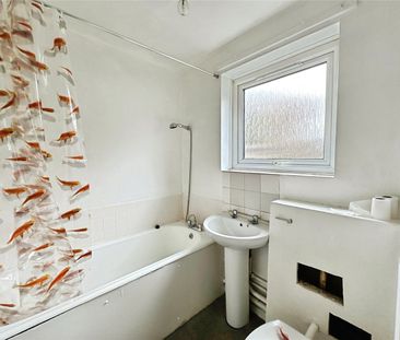 1 bedroom apartment to rent Bathford Close, Eastbourne, East Sussex... - Photo 3