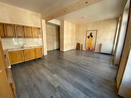 Location Appartement 3 pièces 71m² RIVE DE GIER 42800 - Photo 5