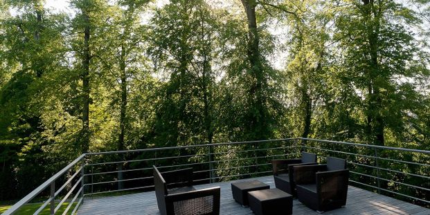 Woning te huur in Ukkel voor € 20.000 met 6 slaapkamers - Photo 1