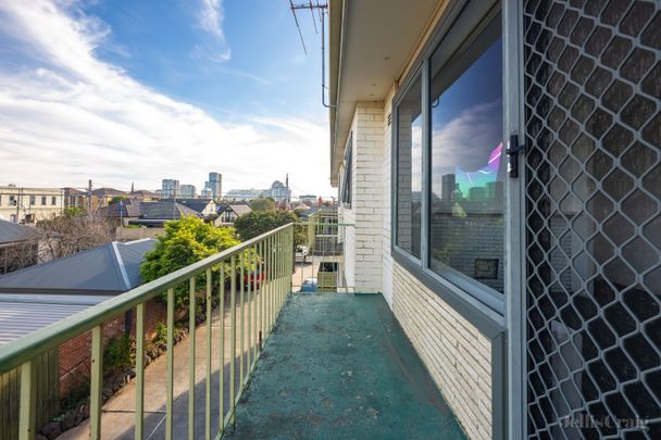 10/23 Maribyrnong Road, Ascot Vale - Photo 1