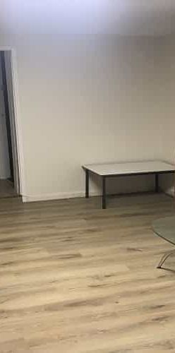 3 Bed Flat, Hyde Park Road, LS6 - Photo 1