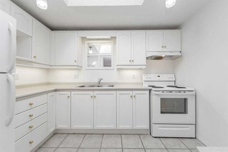 For Lease - 51 Boulder Crescent Unit# MAIN, Guelph, Ontario - Photo 3