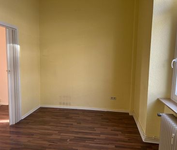 Wohnen am Nordpark. Schöne 2-Zi.-Wohnung mit Küche, Diele, Wannenba... - Photo 1