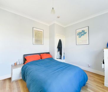 2 bedroom flat to rent - Photo 6