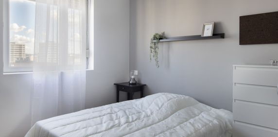 JEAN JAURES P Roommate 5 Bedrooms at Lyon 7e - Photo 2