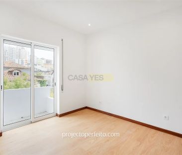 Apartment T2 in Santa Marinha e São Pedro da Afurada, Vila Nova de ... - Photo 3