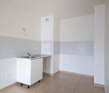 Rental Apartment Suresnes - Photo 1