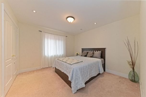 For Lease - 185 Don Minaker Drive, Brampton, Ontario - Photo 1