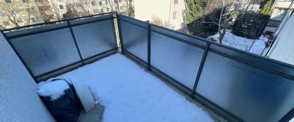 3-Zimmer Wohnung mit Balkon f&uuml;r Renovierungsfreudige! - Photo 1