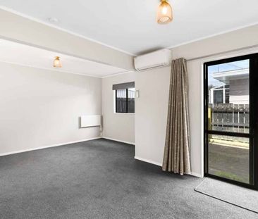 42C Campbell Street - Photo 2