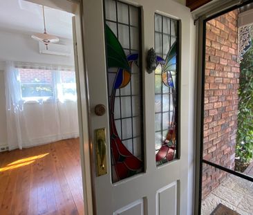 Fabulous large comfortable home in a quiet cul-de-sac Inspect Sat 2... - Photo 4