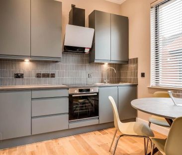 Apt 3, 16 Upper Crescent, Belfast, BT7 1NT - Photo 6